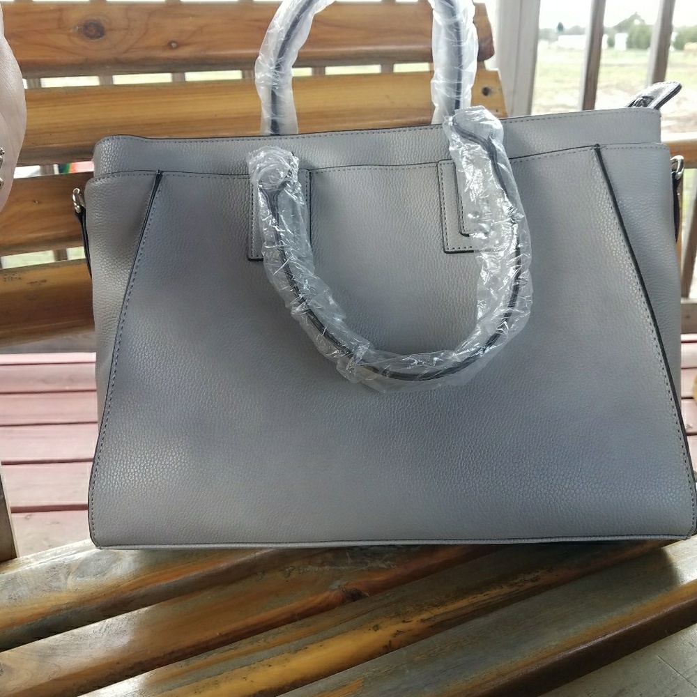 Just Fab grey handbag